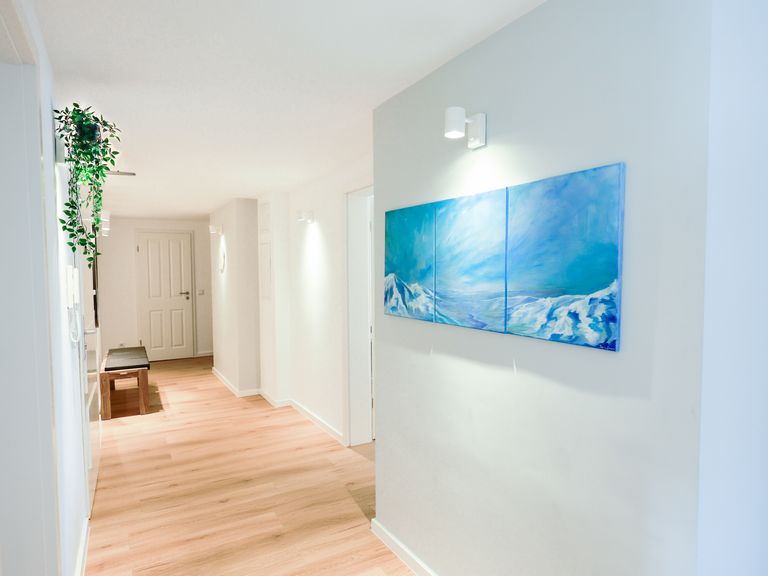 flatista homes apartments in München, Wohnung "Amalie", Flur