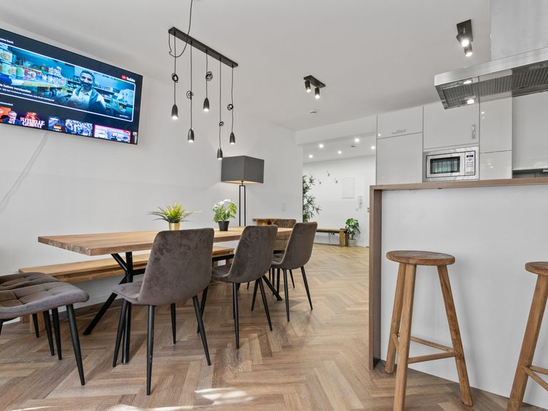 Schiller 4BR