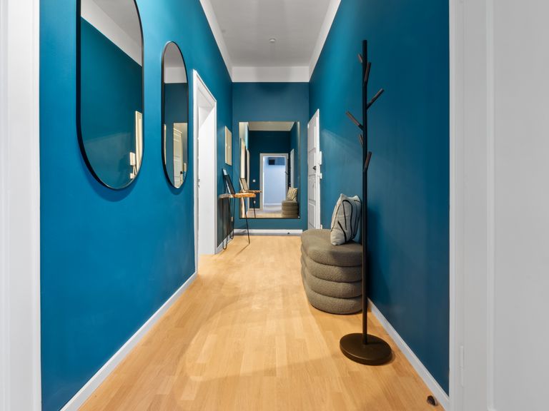 flatista homes apartments in München, Wohnung "Gisela", Flur